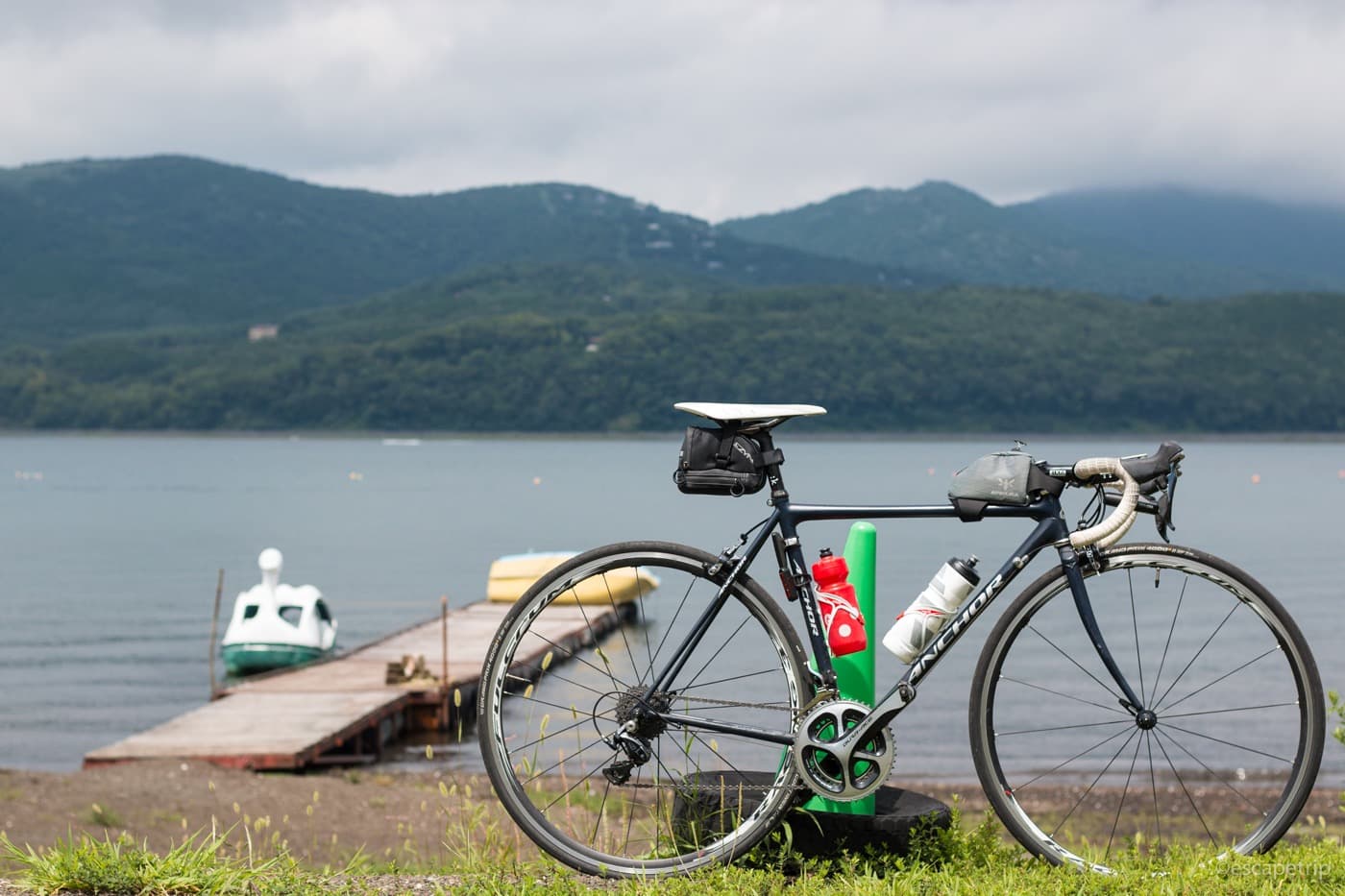 山中湖とロードバイク