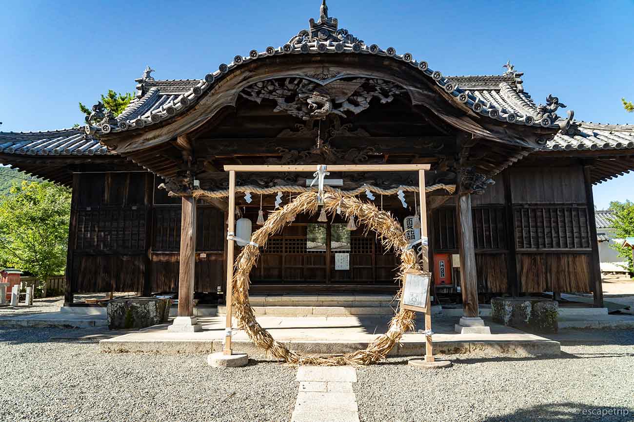 富丘八幡神社の本殿